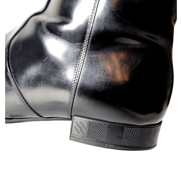 LOUIS VUITTON Minister Black Leather Chelsea Boot Size 11 - Picture 12 of 13
